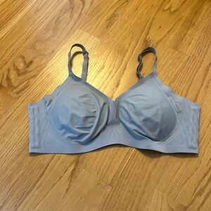 HoneyLove Liftwear Silhouette Bra light grey Wireless Smoothing Size 1X